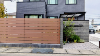 目隠しフェンス　サイクルポート　門柱　植栽　群馬県　高崎市　F様邸